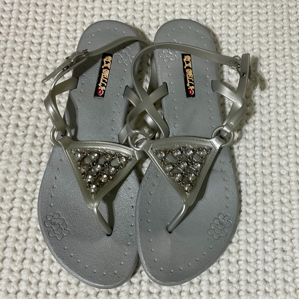 Waterproof RCK Bella women silver gray Size 8 soft sole sandals Beach Pool Boat